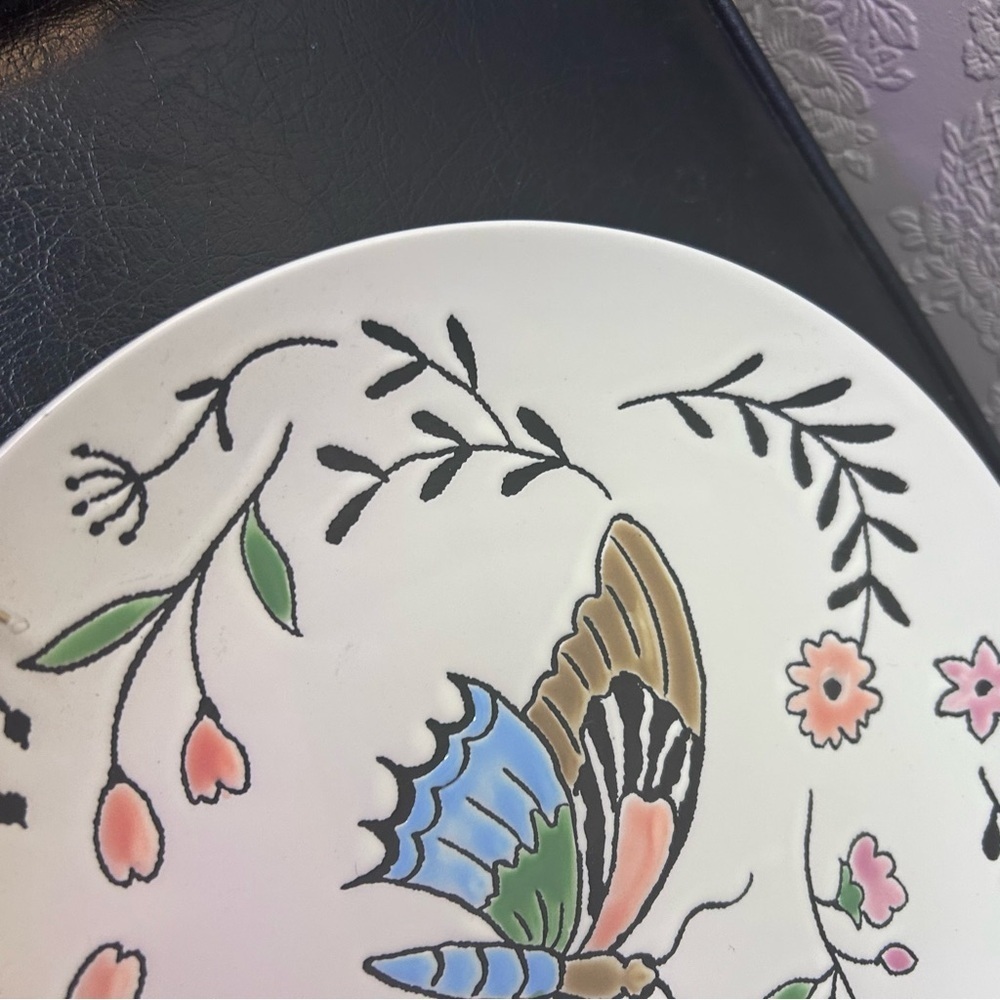 Spectrum Designz Butterfly Plate - Picture 4 of 7